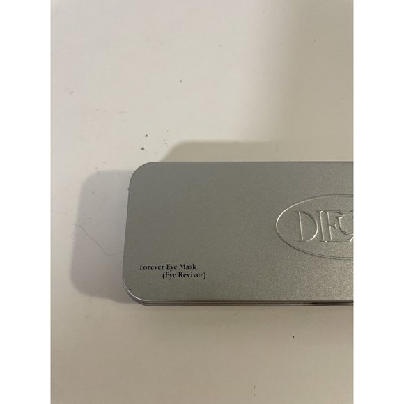 Dieux Forever Eye Mask Sheet Patches in Silver Case Eye Reviver Green Reuseable - Picture 2 of 4